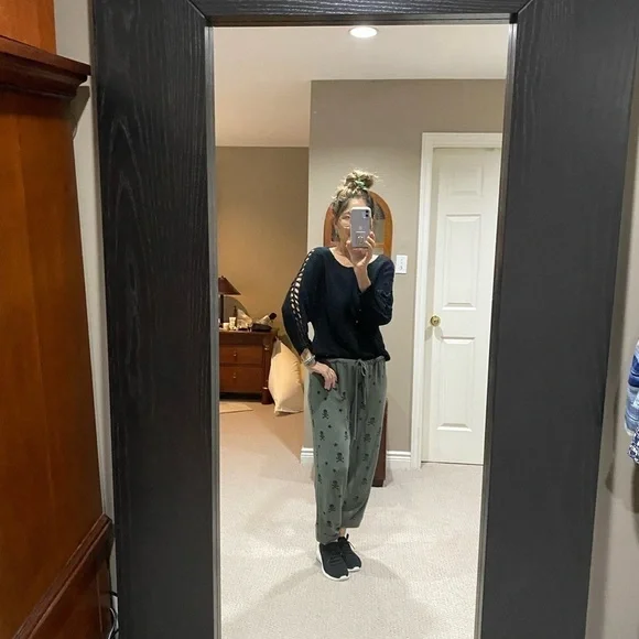 Line sweater - Picture 5 of 6